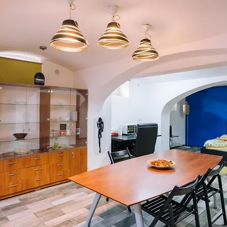 Design Loft *