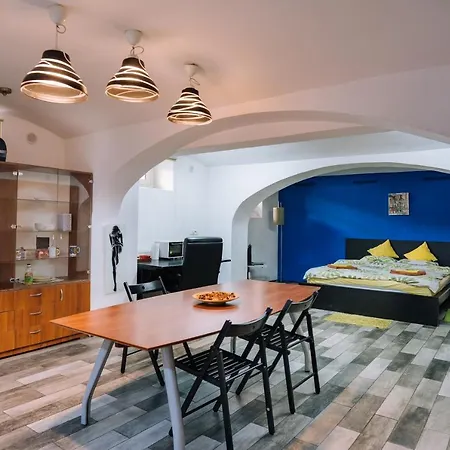 Design Loft Vendégház *